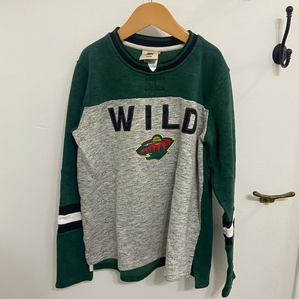NHL Minnesota Wild Kids Unisex Green and Gray Long Sleeve Sweatshirt